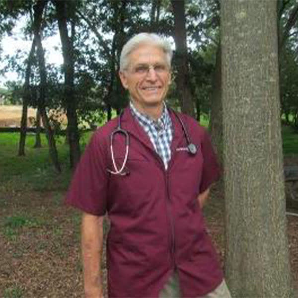 Dr. John McGruder, Cumming Veterinarian